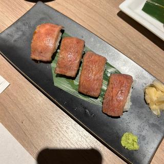 国産牛トロカルビの炙り寿司【4貫】(焼肉 大将軍 八千代緑が丘店 )
