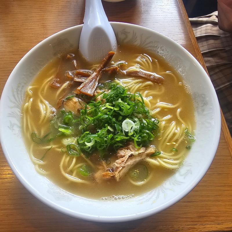 ラーメン(豚骨醤油)(ラーメン道場 （らーめんどうじょう）)
