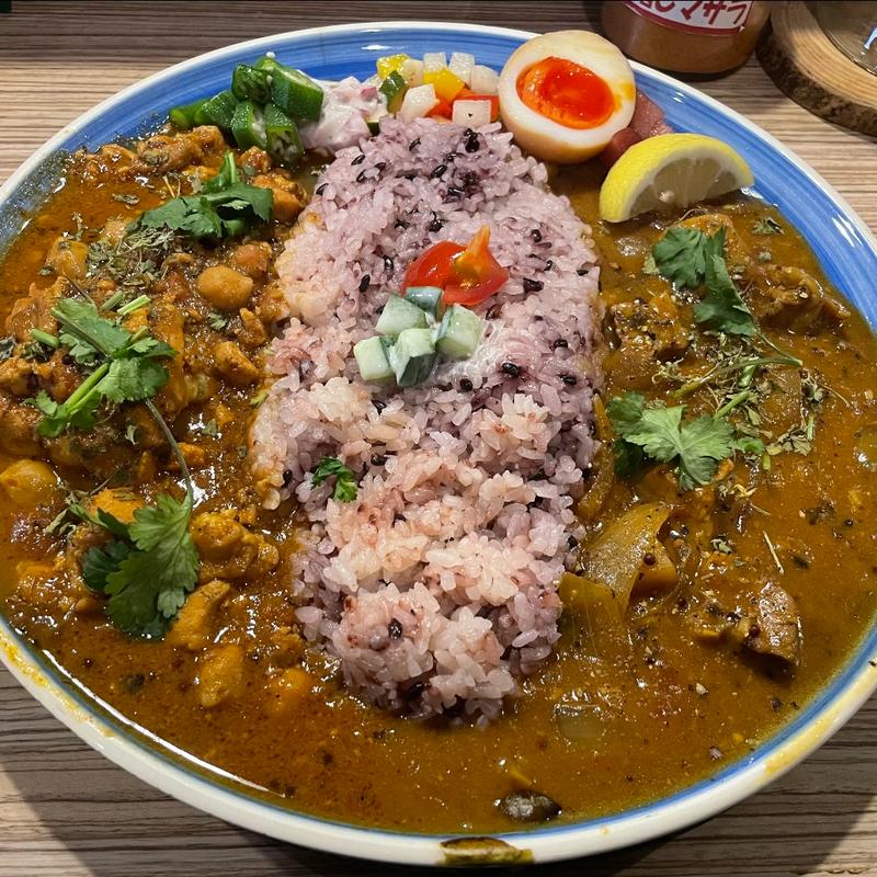 (ナミニノカレー )