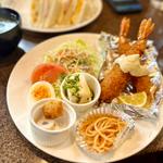 エビフライランチ