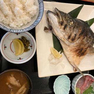 焼魚定食ブリかま(大庄水産 岡崎駅前店 )
