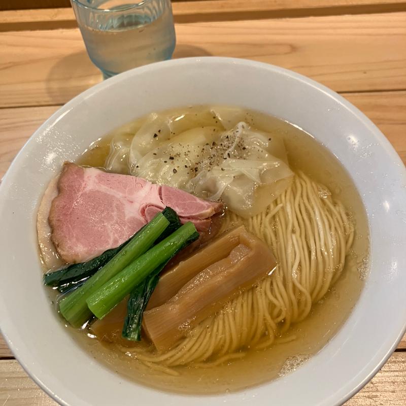 塩ワンタンそば(世田谷中華そば 祖師谷七丁目食堂)