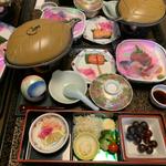 石狩鍋と豚肉のチャンチャン焼き(洞爺観光ホテル)