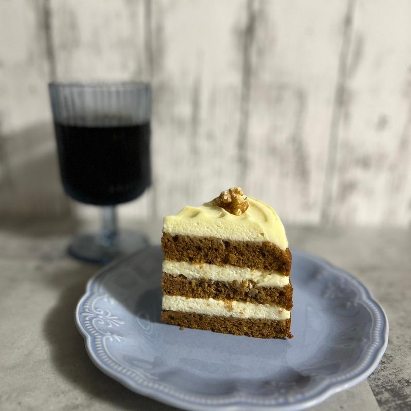 キャロットケーキ(アイガー洋菓子店)