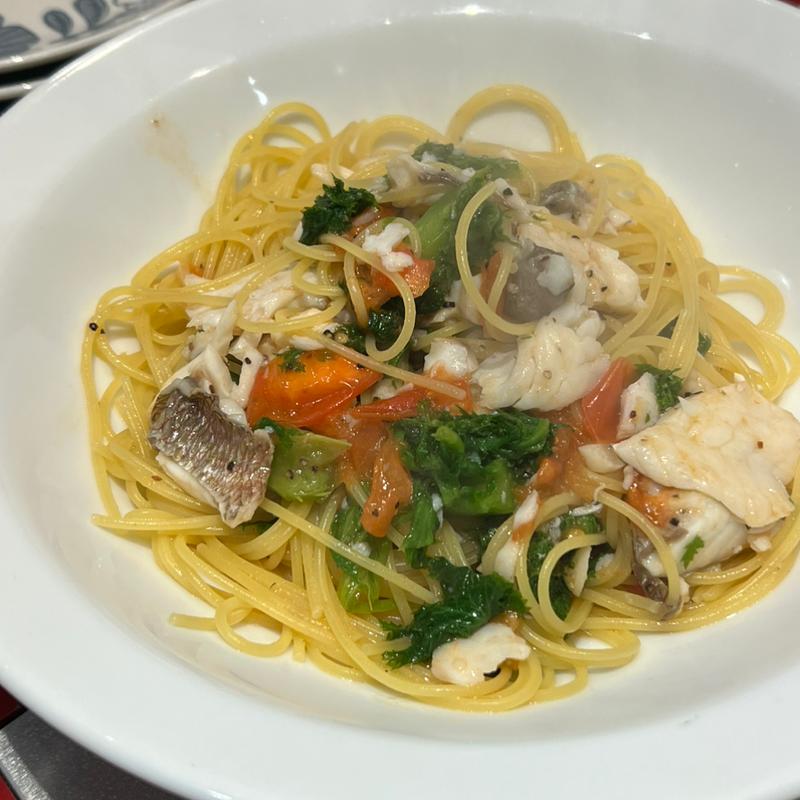 鯛と地元野菜のパスタ(明石の魚と地元野菜と黒毛和牛 BAR OTTO)