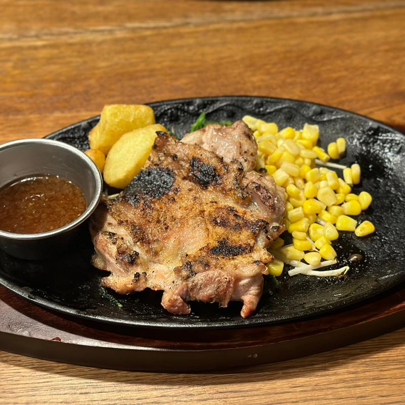 炭火焼きチキンステーキ(ニュービストロガブリ 目黒店)