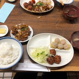 肉団子定食(一芳亭 本店 （イッポウテイ）)