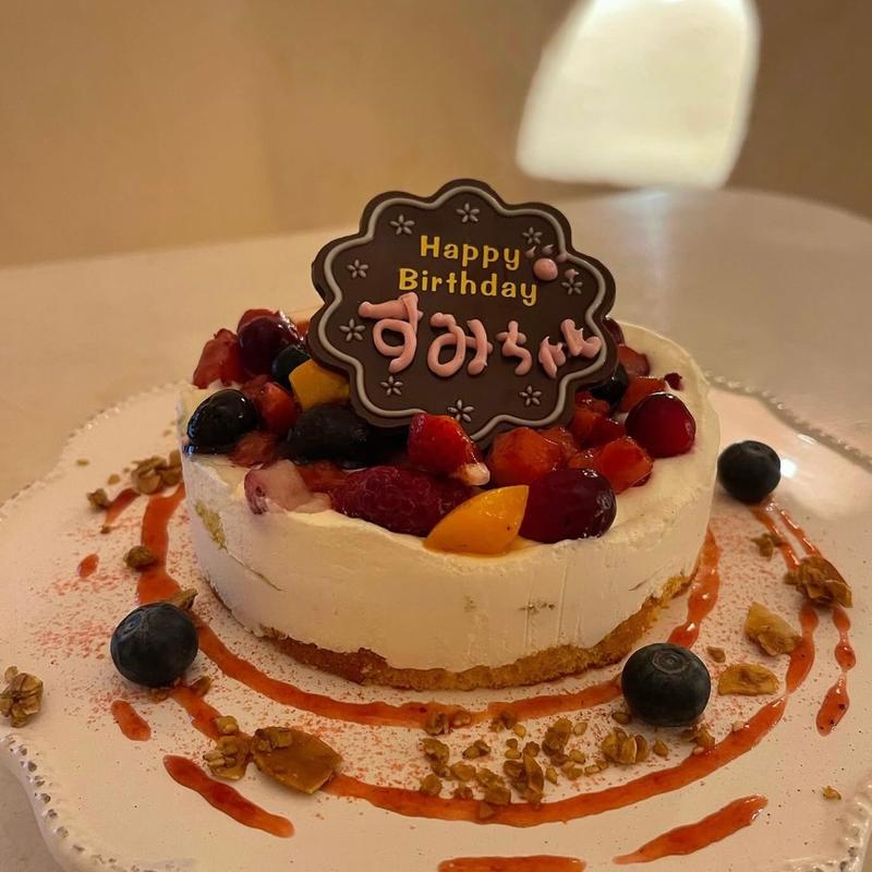 お誕生日ケーキ(Cat Cafe てまりのおうち)