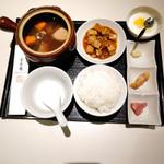 スペアリブの特製壺スープ+豆腐の煮込み(金香楼(キンコウロウ))