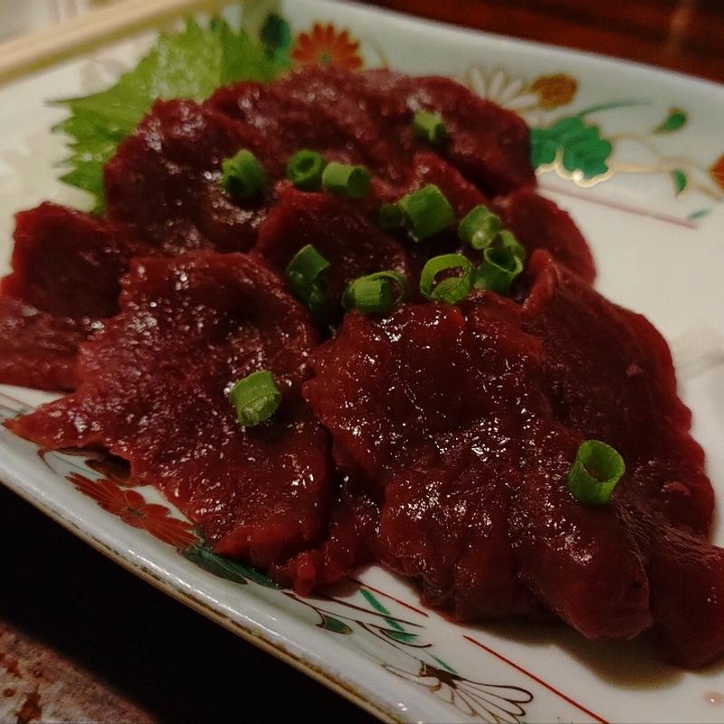 馬刺し(味処 ささ)