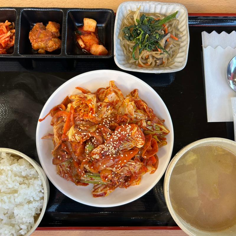 スタミナ豚ホルモン定食(韓国料理 扶餘 MEGAドン・キホーテ店)