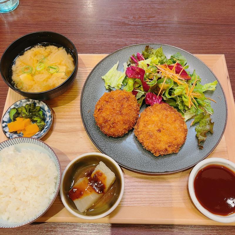 牛たんミンチカツ定食(たんとと和くら ニトリモール枚方店)