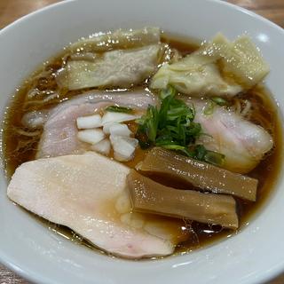 鶏醤油ラーメン(麺屋 志玲)