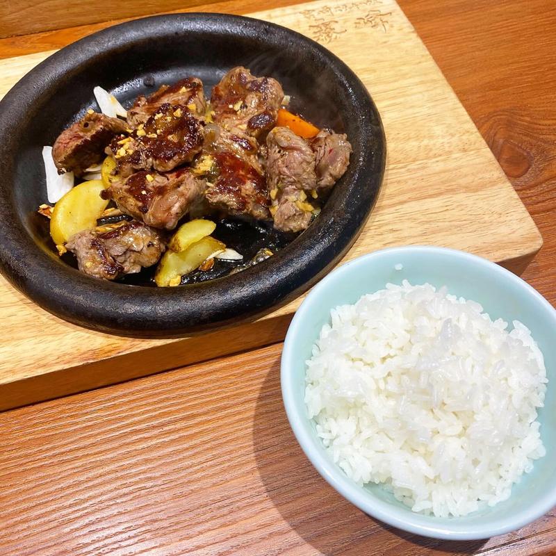 切り落としヒレステーキランチM(宮崎ステーキハウス霧峰 日比谷帝劇店)