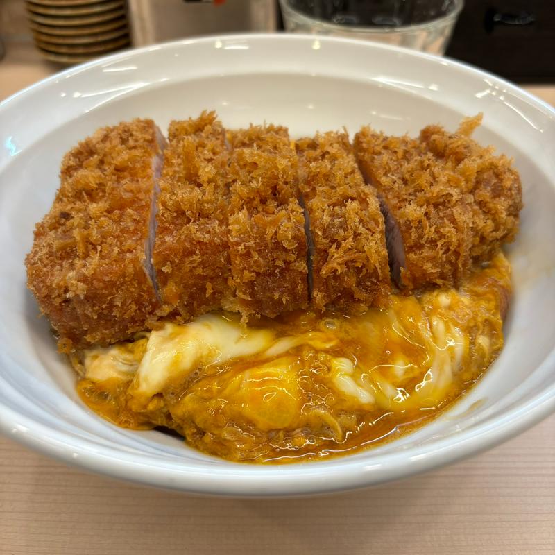 上ロースかつ丼(とんかつ檍のカレー屋 いっぺこっぺ 神田小川町店)