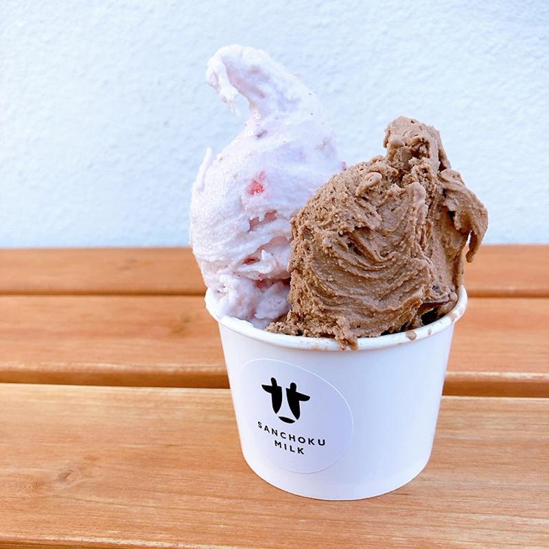 ストロベリー&チョコレート(SANCHOKU MILK 産直ミルク)