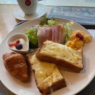 モーニングBセット(ハニーチーズトースト)(katsuzou cafe)