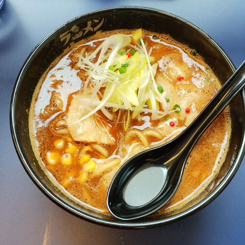 味噌魚介とんこつラーメン(ラーメン海鳴 天神店)