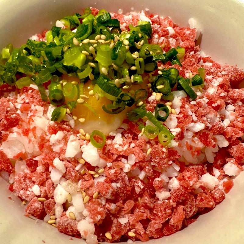 牛トロごはん(十勝肉酒場 さん臓)