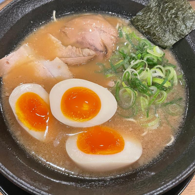 豚骨醤油(ぴか一)