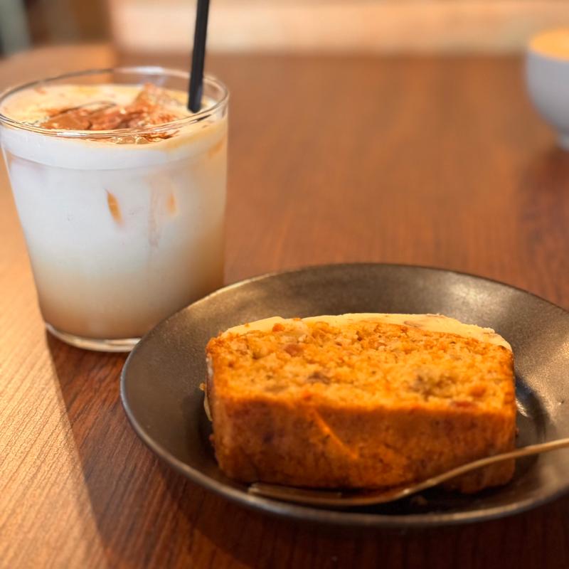 キャロットケーキ(オトナリ珈琲)