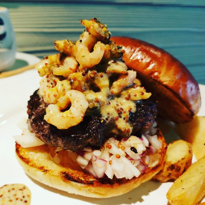 海鮮とみかんのマリネバーガー(だるま珈琲)