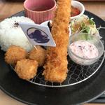 紫式部ランチセット(カフェレストラン インティ （Cafe Restaurant Inti）)