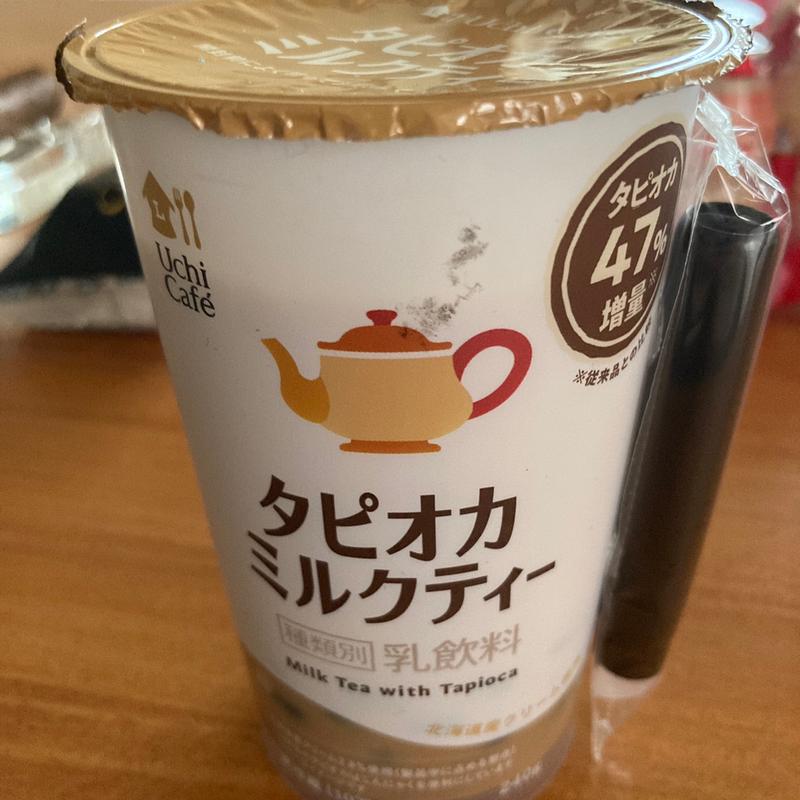 47%タピオカミルクティー(ローソン 大名店)