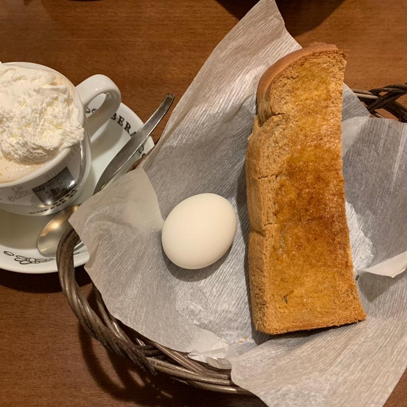 ウインナーコーヒー（モーニング）(べら珈琲)