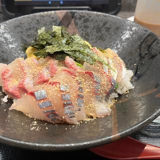 GOMA丼(魚◯亜紗(うおまるあさ))