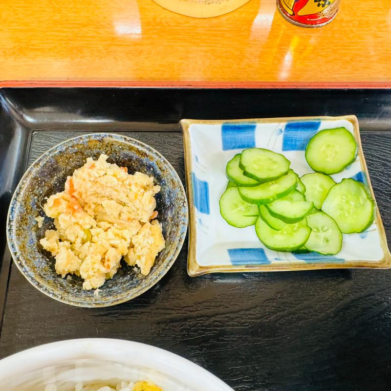 小鉢【卯の花、糠漬け】(むじな庵本店)