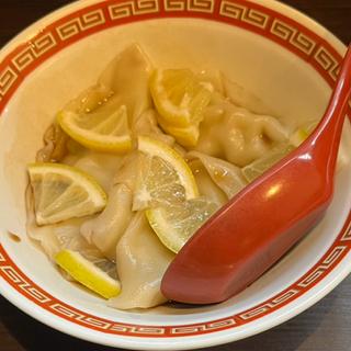 檸檬黒酢水餃子(4個)(シマウマ大飯店)