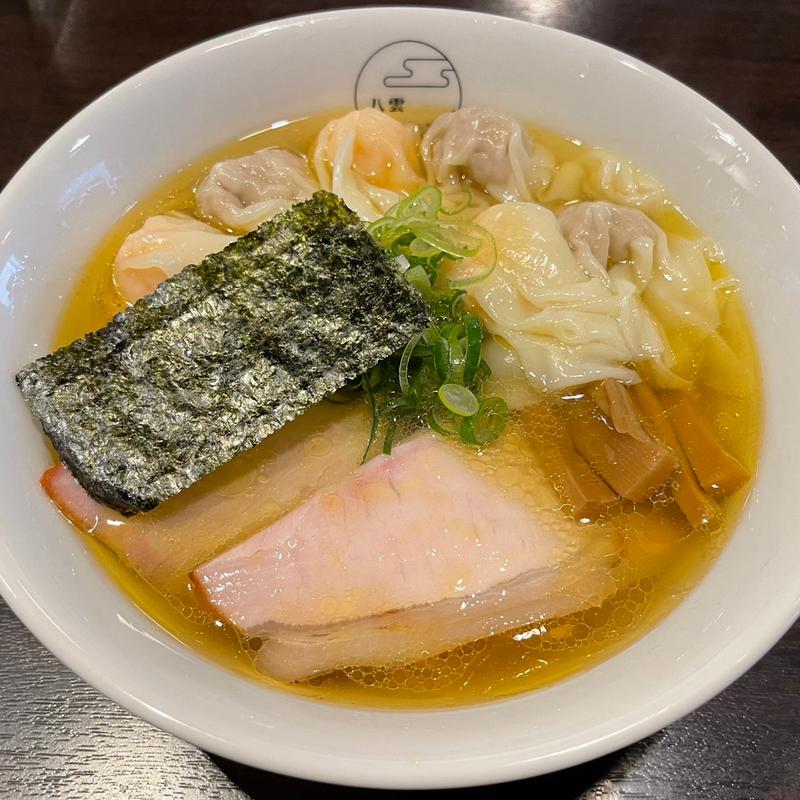 白だし特製ワンタン麺（肉、エビ3個ずつ）(八雲)