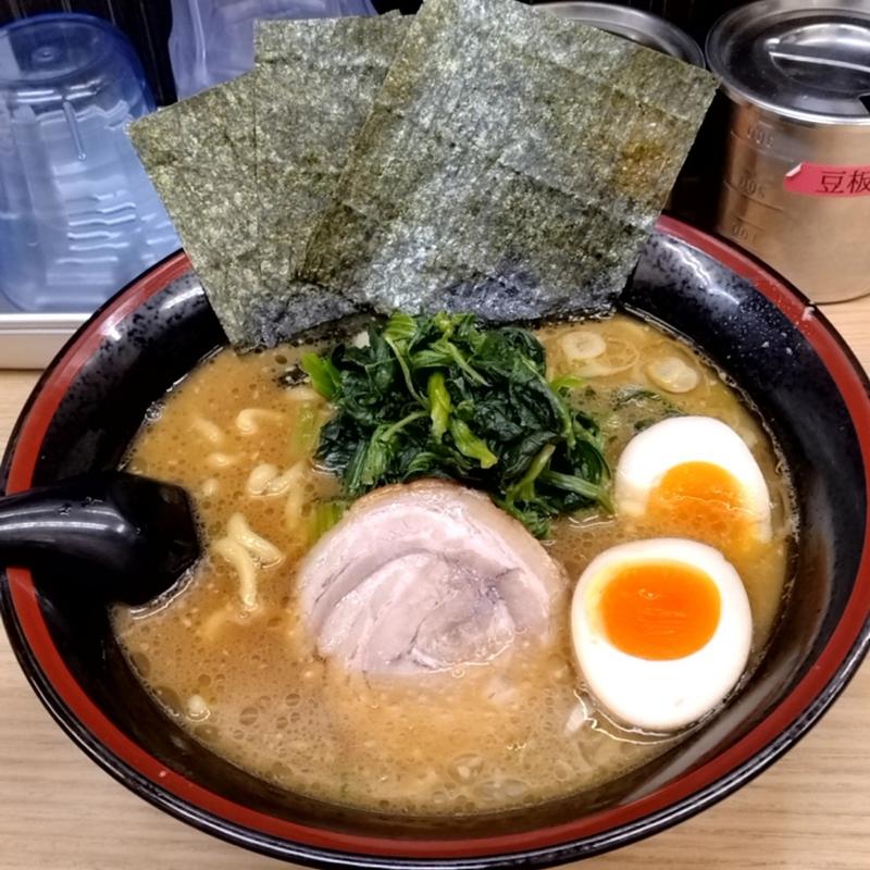 ほうれん草玉子ラーメン(らーめん せい家 笹塚店)