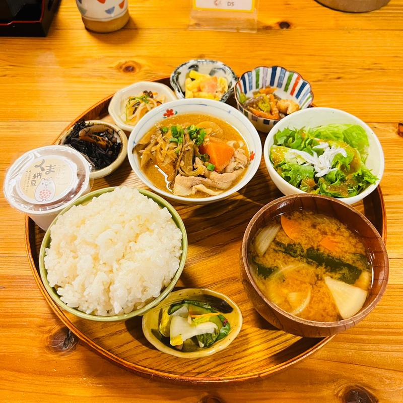一日定食(八百屋とごはん うらや西天満店)