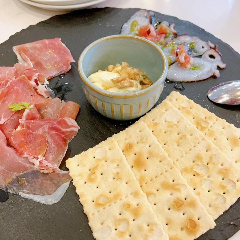 前菜5種盛り合わせ(DINING RESTAURANT KITEKI 桜木町店)