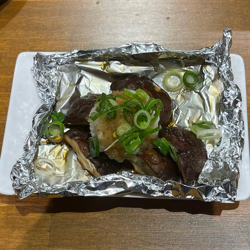 しいたけ(炭火焼き鶏 串焼きホルモン居酒屋 月のあかり 野田阪神本店)