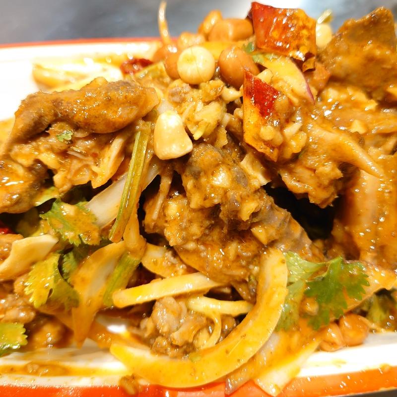 鶏ガラ炒め(九年食班 烤五花 広小路店)