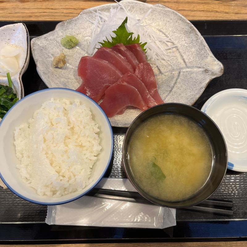 今日の刺身定食(鶴亀の湯・鶴亀食堂)