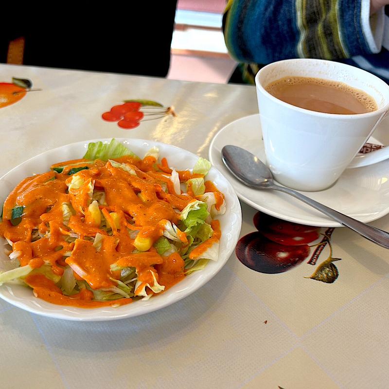 サラダ＆ホットチャイ(インド料理 カマナ 太白店 )