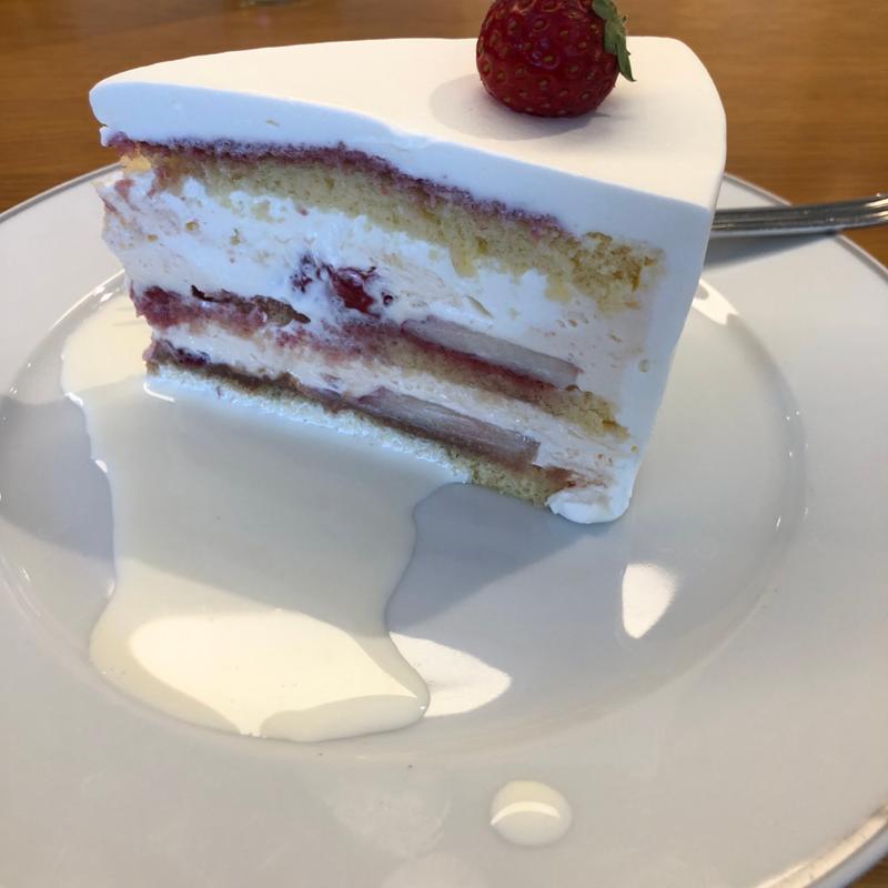 ストロベリーショートケーキ(PAPER MOON  GREEN SPRINGS店)