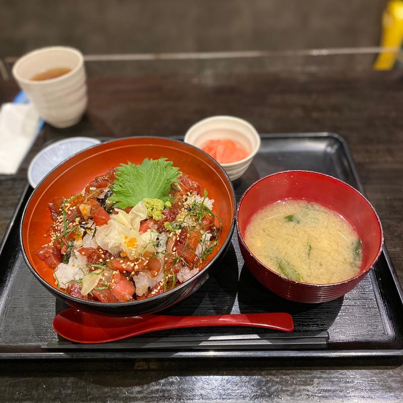 特選バラちらし(海鮮丼屋 基集)