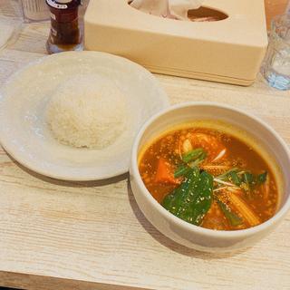 ミートボールと野菜のスープカレー(シャンティ 原宿店)