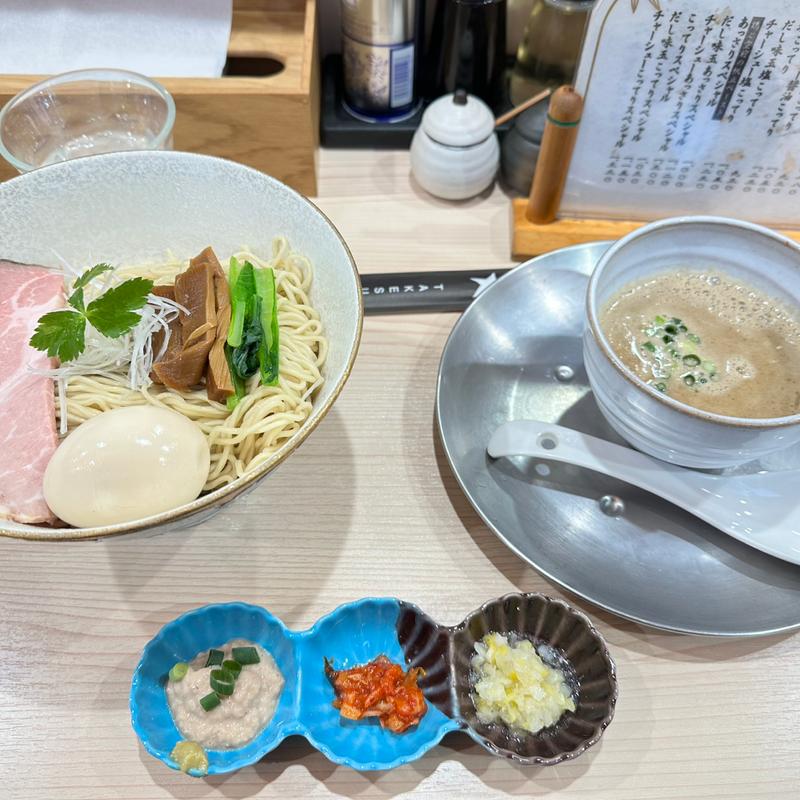 鮪と豚三種の神器(ラーメン専科 竹末食堂)