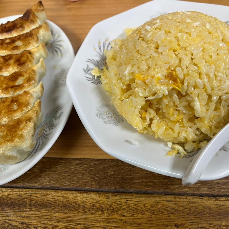 チャーハン・焼き餃子(6ヶ)(兆徳)