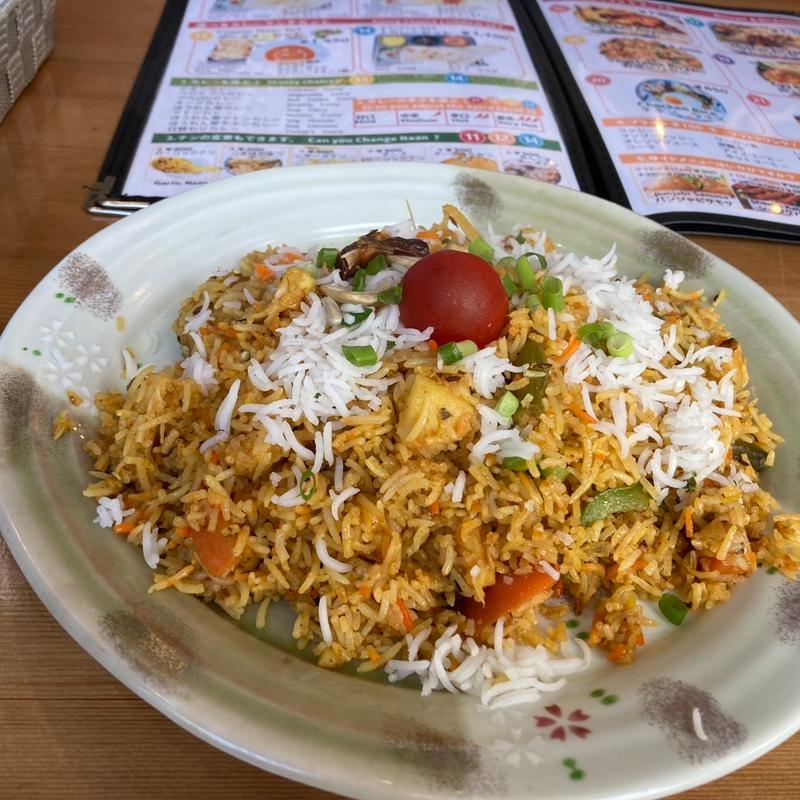 野菜のビリヤニ(ロイヤルスパイス)