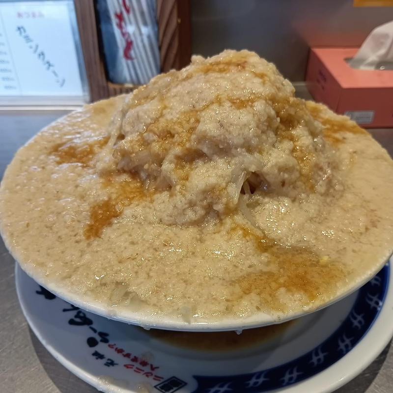 ラーメン 野菜多め あぶらマシマシ ニンニク少し(らーめん大 高円寺店)