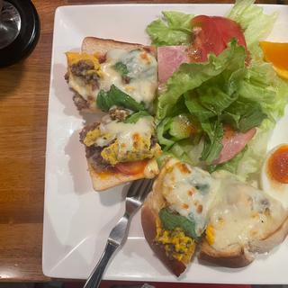 (カフェ平井 )
