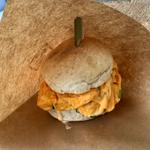 だし巻き玉子バーガー(京都醸造株式会社 試飲スペース )