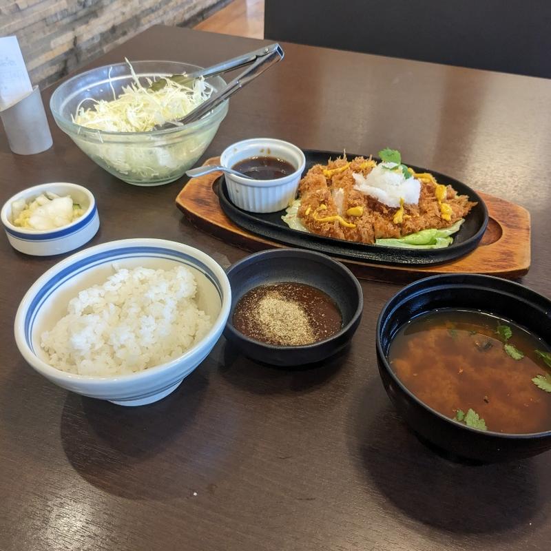 チキンカツランチ(かつ花 )